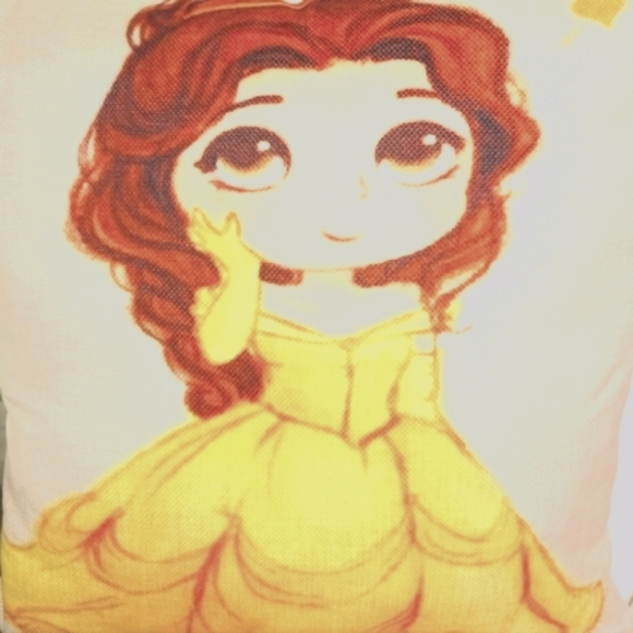 Princess Belle Disney Inspired 18" Throw Pillow Beautiful Clean ☀️ LOOK - Picture 1 of 4
